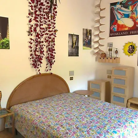 Gabbiano - Exclusive Seafront With Panoramic Views, Pool, Garden & Private Access - Holiday home Anzio