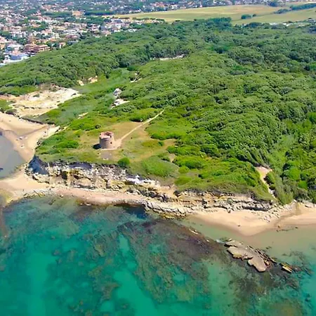 Gabbiano - Exclusive Seafront With Panoramic Views, Pool, Garden & Private Access - Anzio